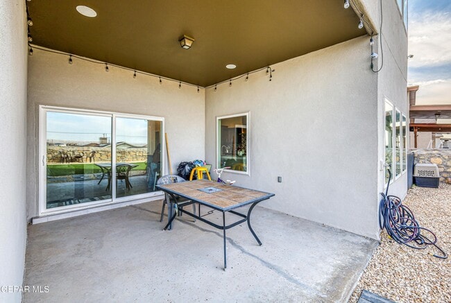 Building Photo - 2375 Enchanted Peaks