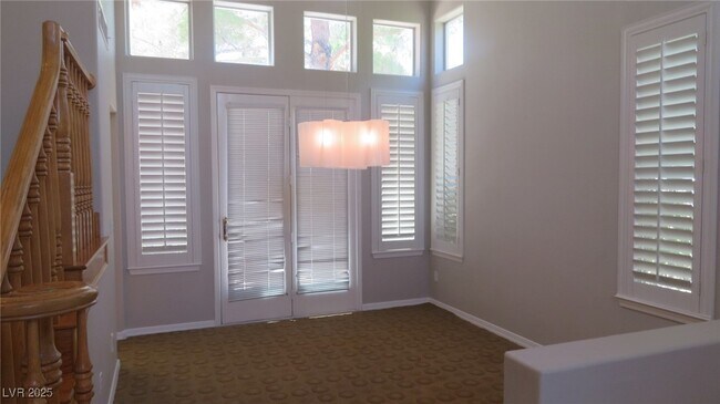 Building Photo - 2925 Sunstone St