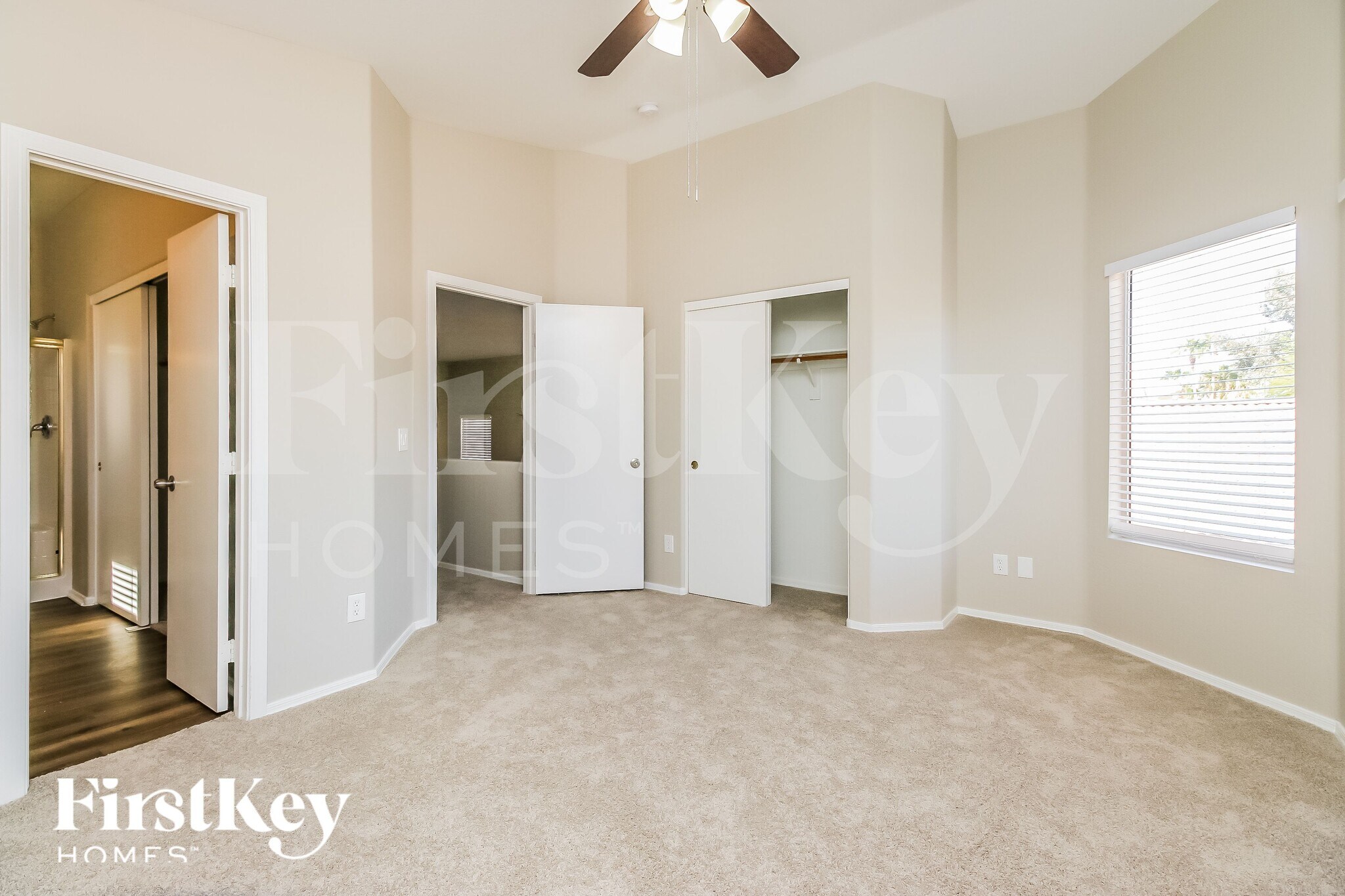 Building Photo - 4332 E Windsong Dr