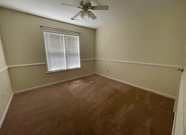Building Photo - 1435 Bromwich Dr
