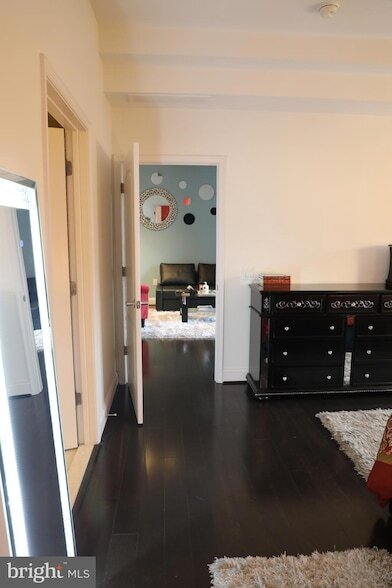 Building Photo - 1111 Oronoco St