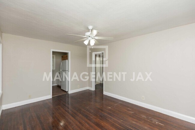 Building Photo - 1458 Royal Ct Ln
