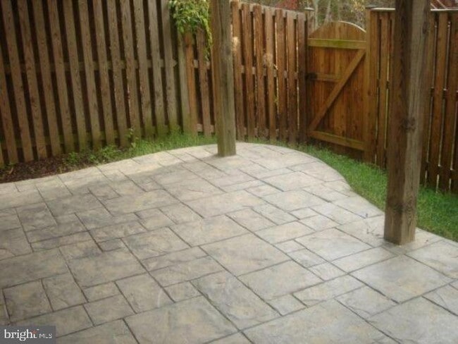 Building Photo - 43511 Evian Ln