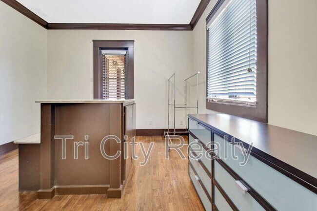Building Photo - 250 Moss Creek Walk
