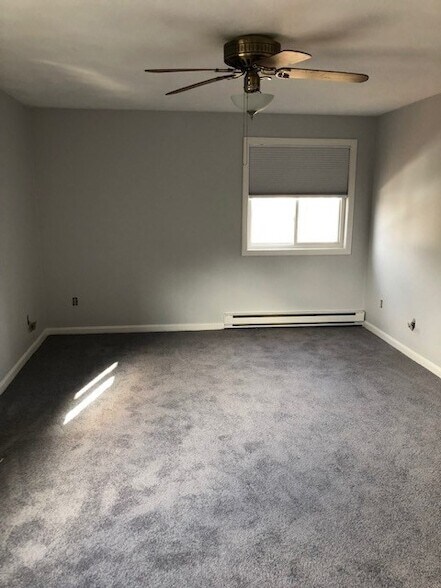 Building Photo - 212 Fisher St