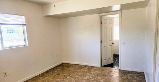Building Photo - 7064 Tamarisk Ave