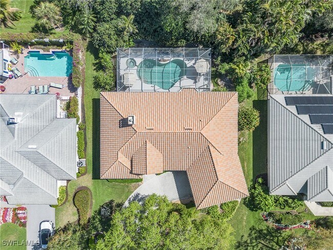 Building Photo - 258 Monterey Dr