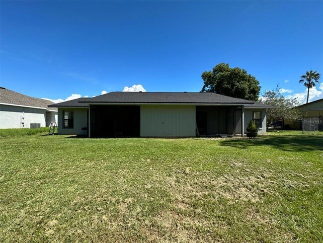 Building Photo - 544 Imperial Pl