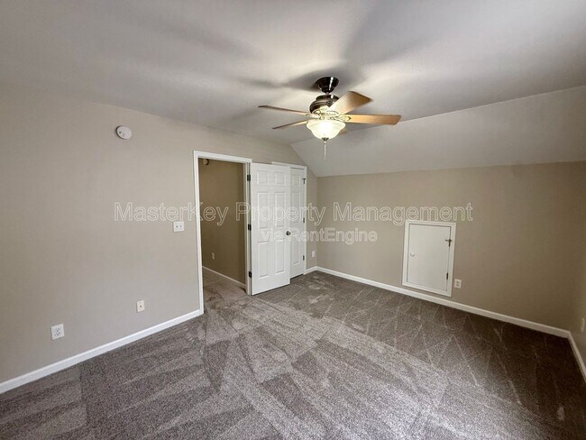 Building Photo - 217 Marino Pl