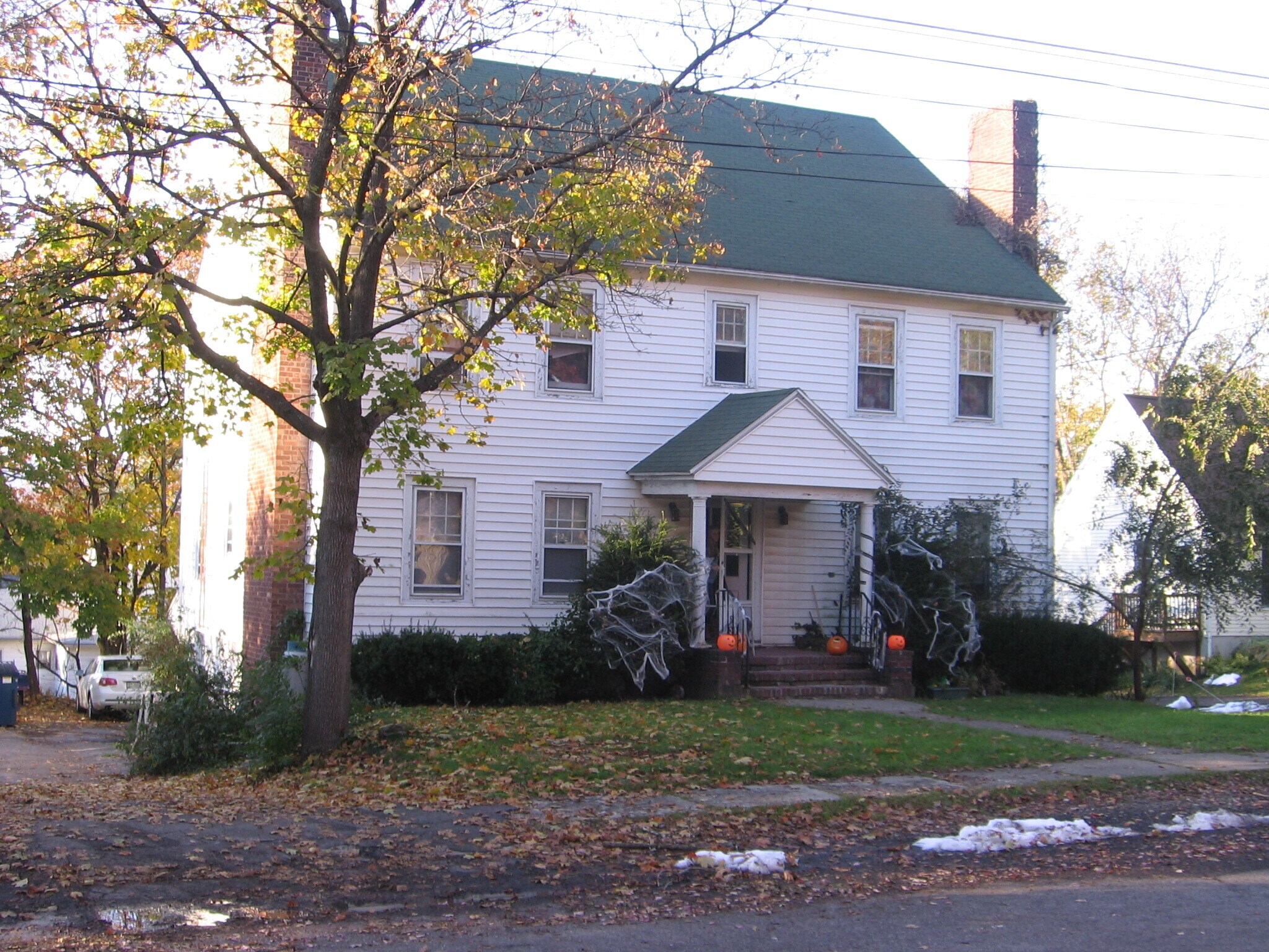 Building Photo - 9 Ridge Rd