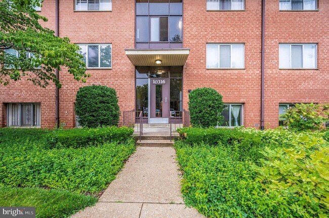 Building Photo - 10316 Rockville Pike