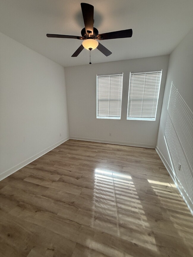 Building Photo - $3,900 - 3 Bed/ 3 Bath Modern Townhome in Santee