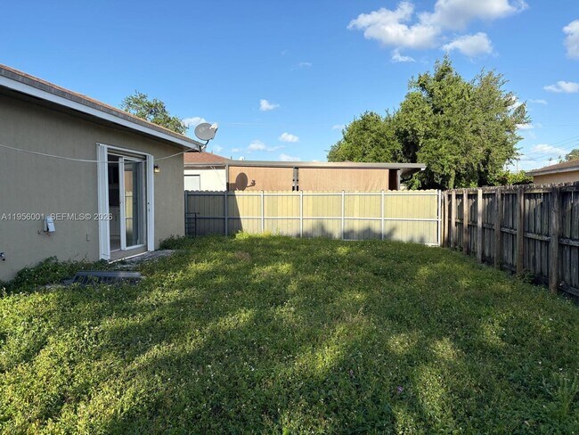 Building Photo - 2916 NW 51st St