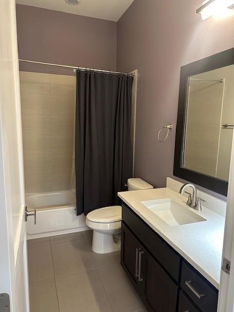 Building Photo - 309 Jeffrey David Ln W