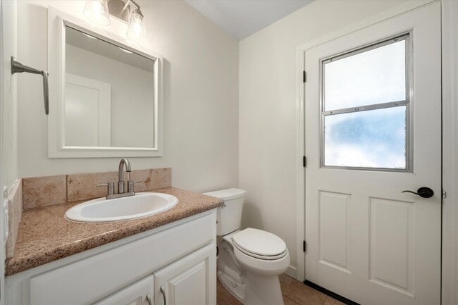 Building Photo - 4935 Cervato Way