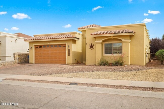 Building Photo - 14117 Rainbow Point Dr