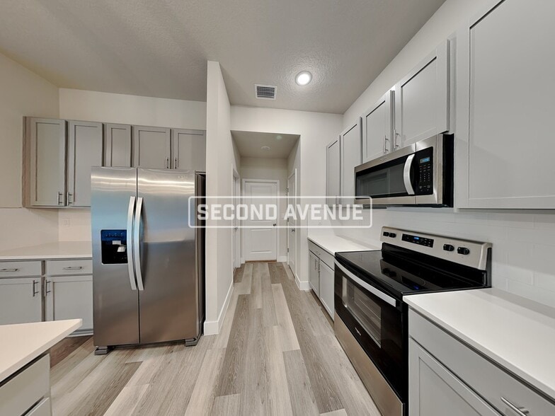 Building Photo - 24 Uline Pl