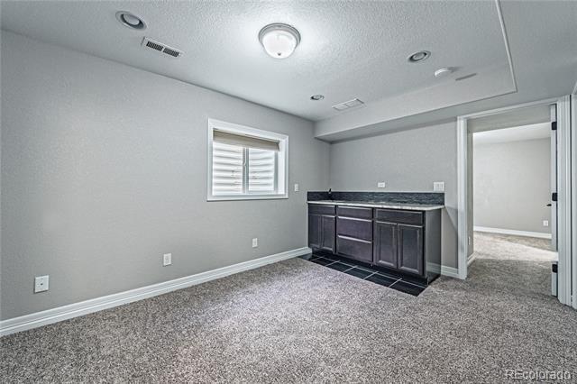 Building Photo - 2588 Weyburn Way