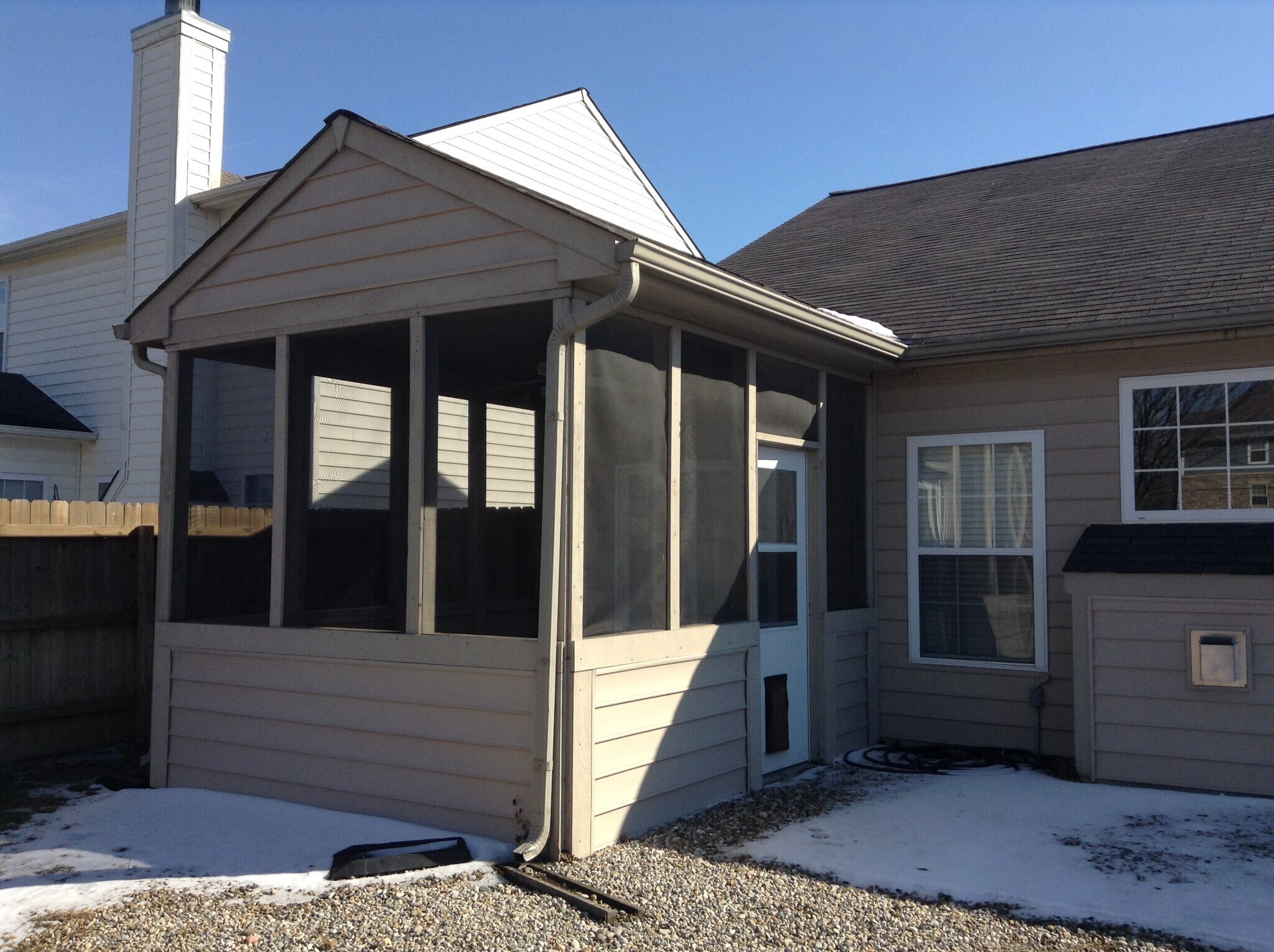 Building Photo - 9828 Rhodes Ln