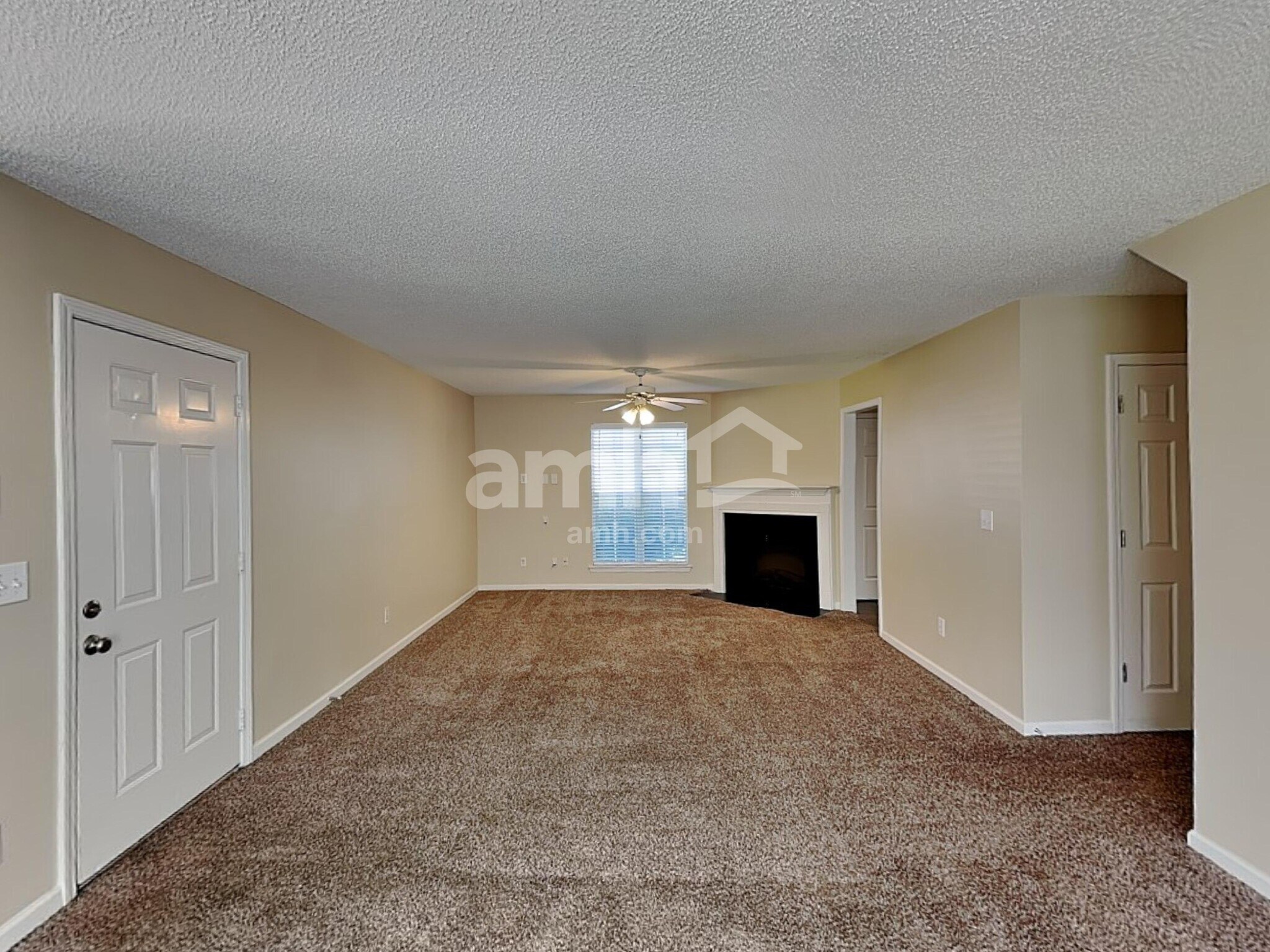 Building Photo - 4020 Angels Dr