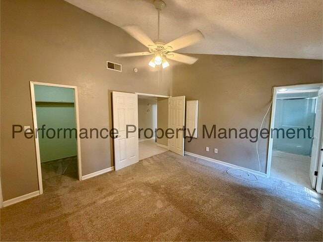 Building Photo - Stunning 3 Bed/2 Bath SW Bakersfield Home w/ RBP & $0 Deposit Option