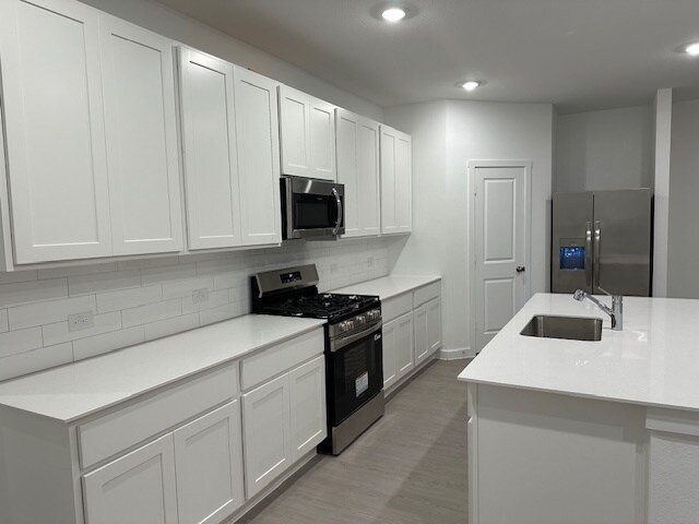 Building Photo - 913 Calley Pear Trl