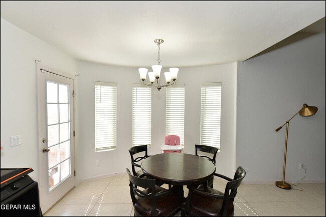 Building Photo - 644 Paseo Dulce Ave