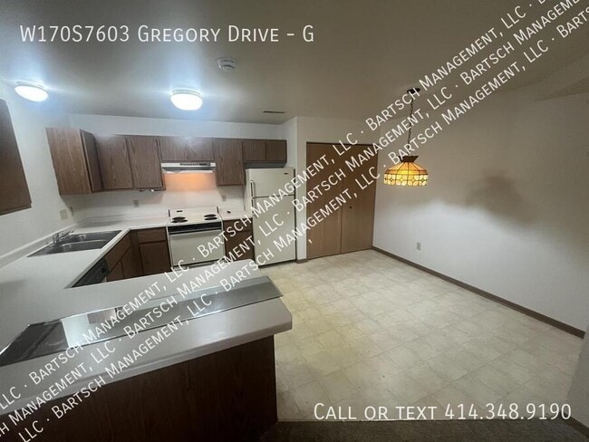 Building Photo - W170S7603 Gregory Dr