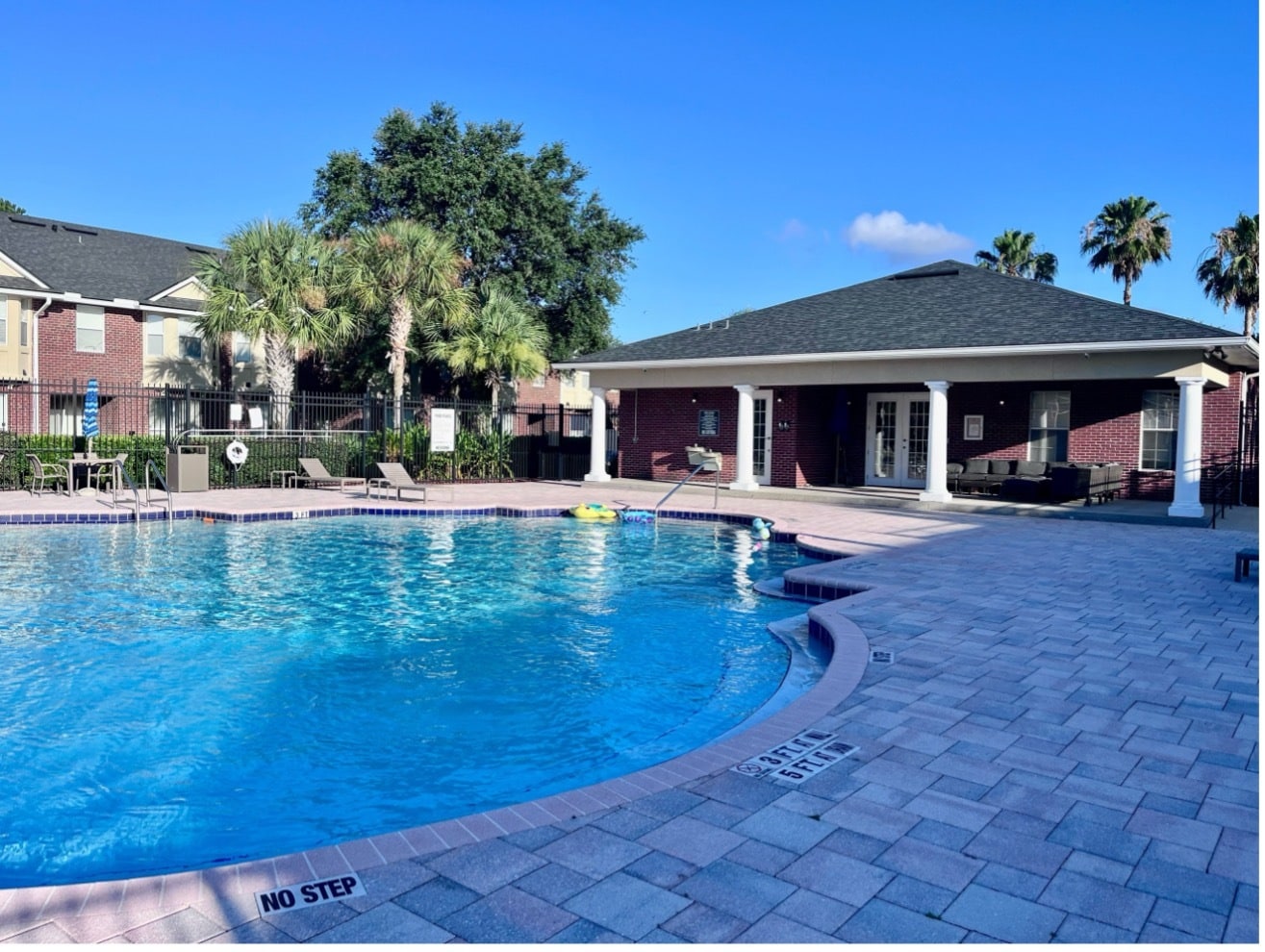 Building Photo - 1514 Fieldview Dr