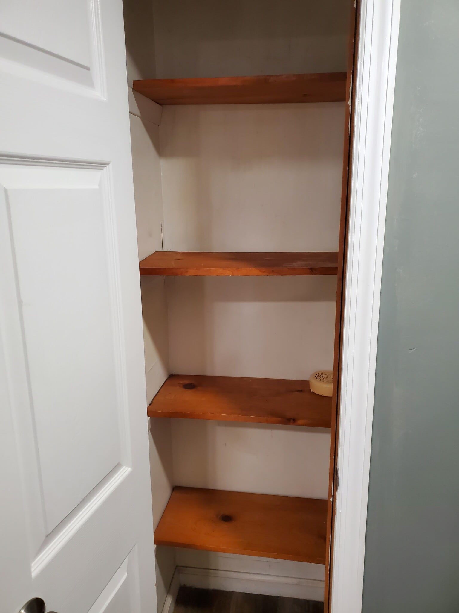 Building Photo - 239 Hilltop Dr