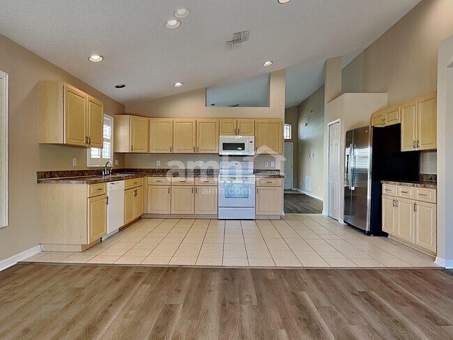 Building Photo - 5334 New Savannah Cir