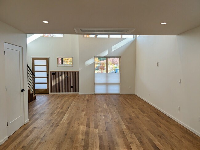 Building Photo - 2207 N 18th St