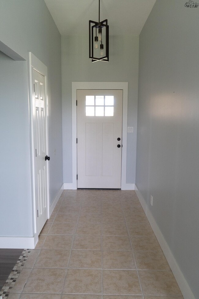 Building Photo - 5 Libby Ct