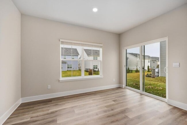 Building Photo - 226 Munsee Cir