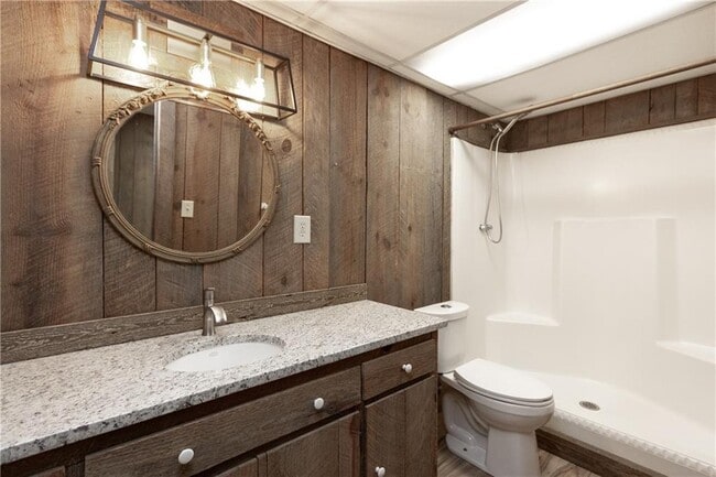 Building Photo - 1365 Timberland Dr