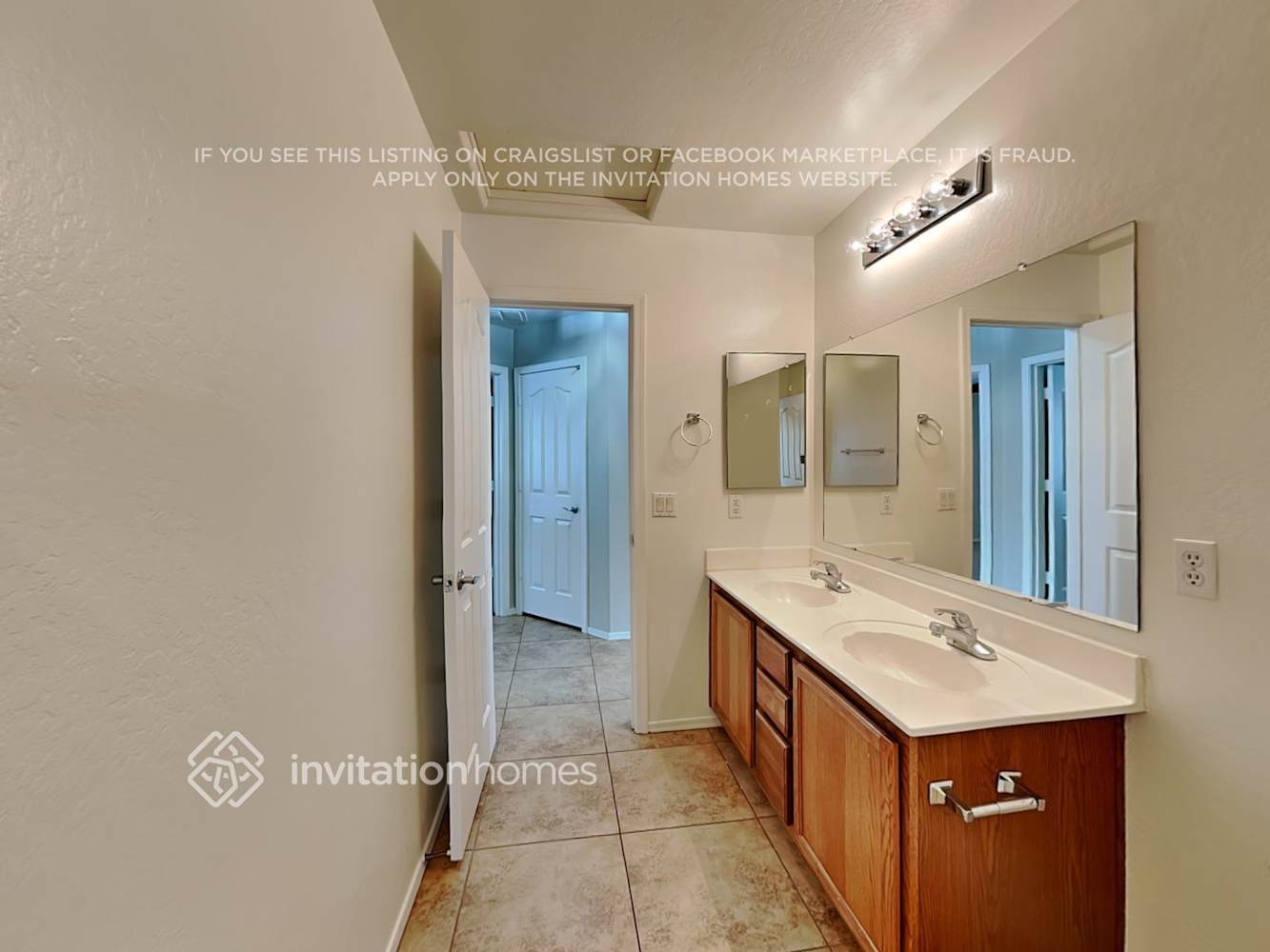 Building Photo - 18138 W Sanna St