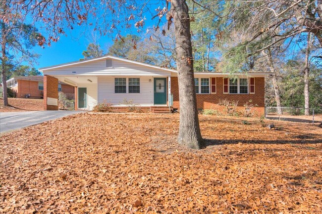 Primary Photo - 2301 Mura Dr