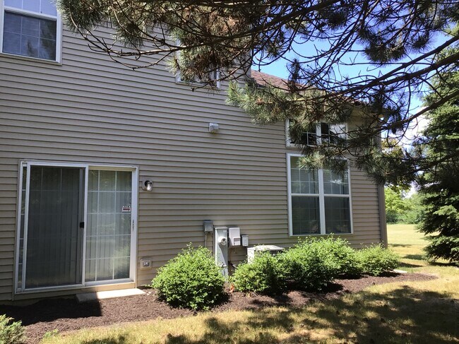 Building Photo - 762 Dillon Ct