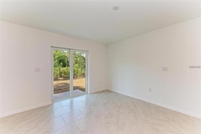 Building Photo - 1207 Sheehan Blvd