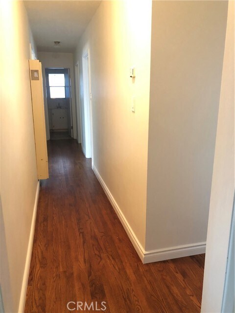 Building Photo - 27239 Crest St