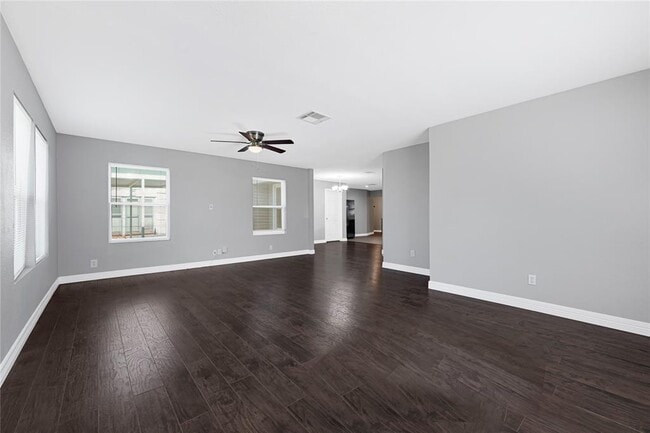Building Photo - 7523 Azalea St