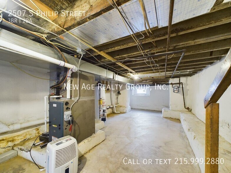 Building Photo - 2507 S Philip St