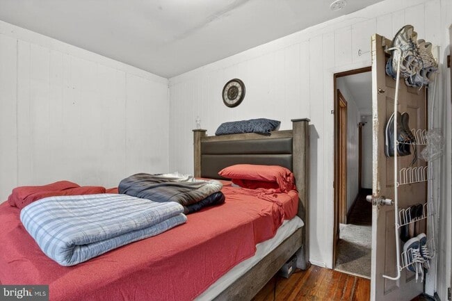 Building Photo - 1617 S Newkirk St