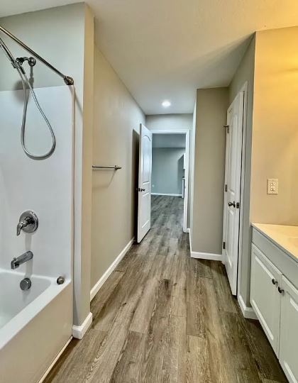 Building Photo - 903 4th St