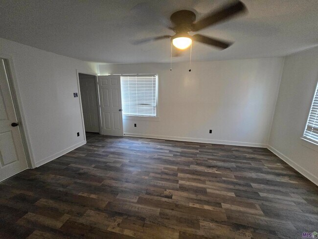 Building Photo - 2145 N 38th St