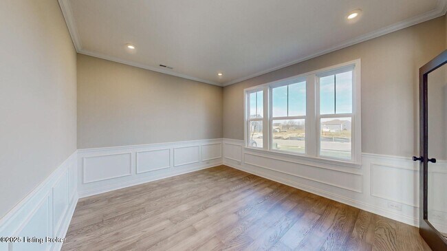 Building Photo - 212 Education Wy