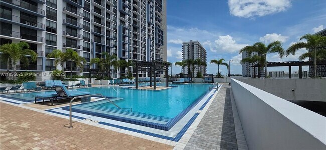 Building Photo - 5350 NW 84th Ave