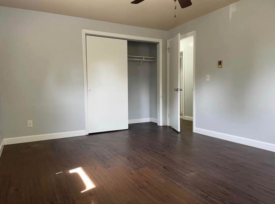 Building Photo - 6383 Everest Dr