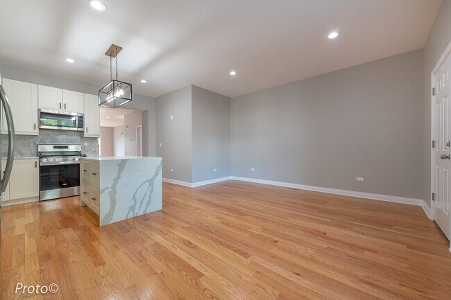 Building Photo - 1036 N Monticello Ave