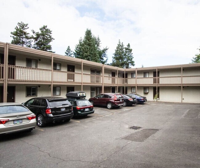 Building Photo - Nestled into Marquam Hill: Bright 2nd Floor 1Bed w/Private Balcony!